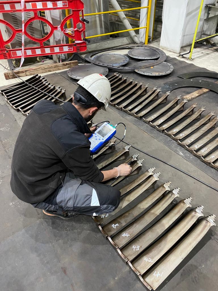 ET saha muayenesi - Endüstriyel ekipmanda yüzey taraması